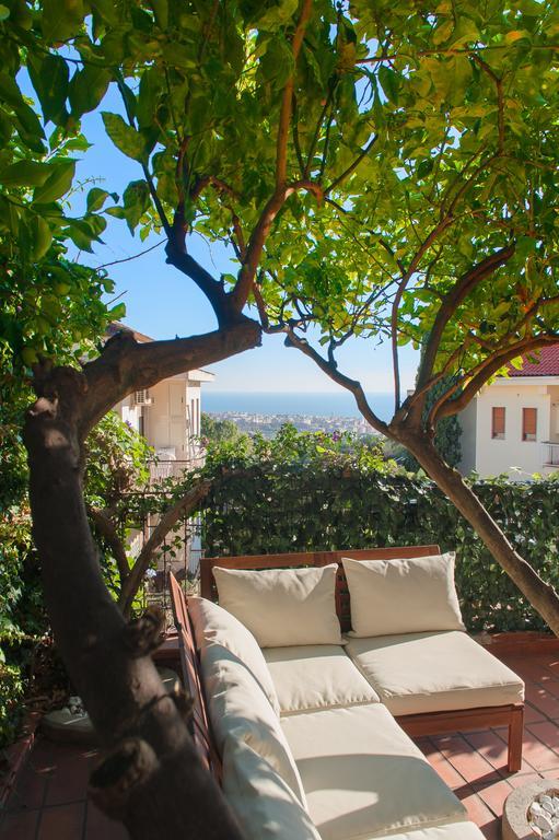 Villa Mareluna - Sea View And Garden Salerno Eksteriør bilde